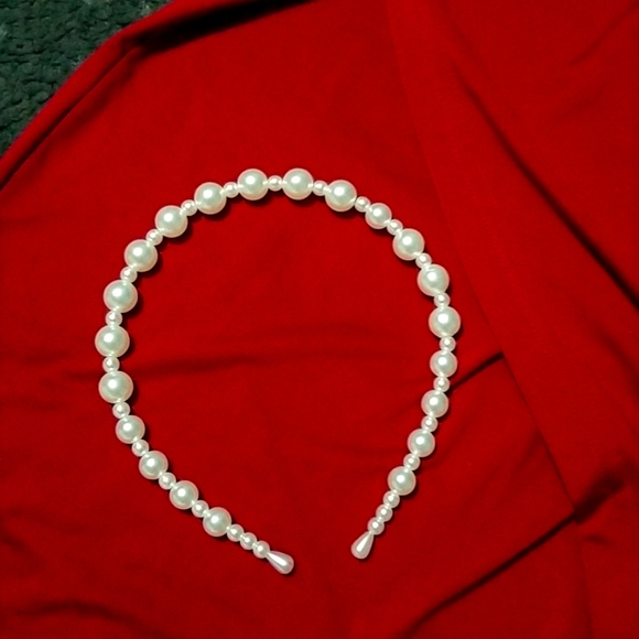 pearl headband - Picture 1 of 1